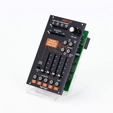 Behringer Analog Synthesizer Eurorack Module Eurorack Compatible Analog VCO Module 2600 Circuit Reproduction 2600-VCO Black - Image 4