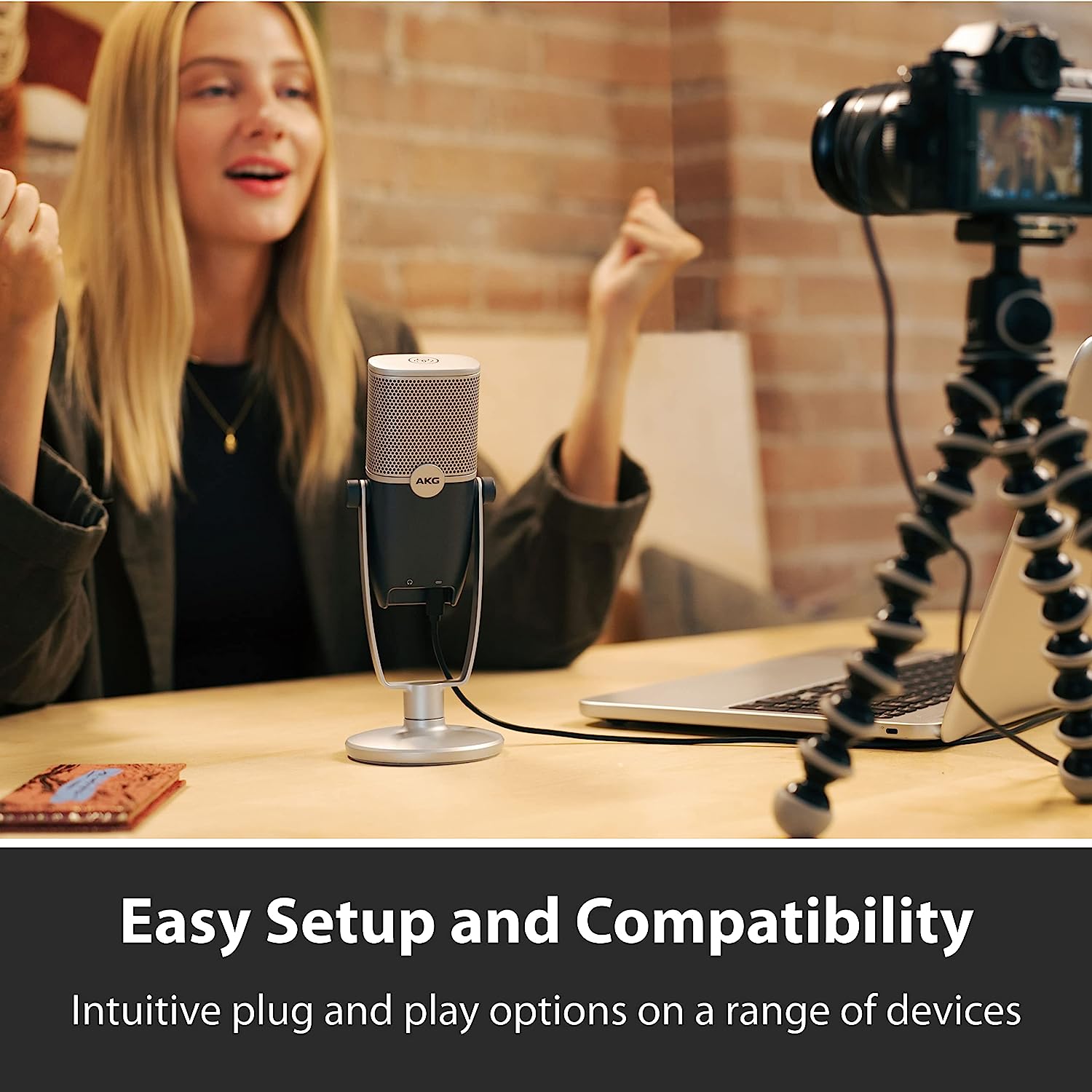 AKG Pro Audio Ara Professional USB-C Condenser Microphone, Dual Pattern Audio Capture Modes for Podcasting, Video Blogging, Gaming and Streaming, Blue and Silver - Image 4
